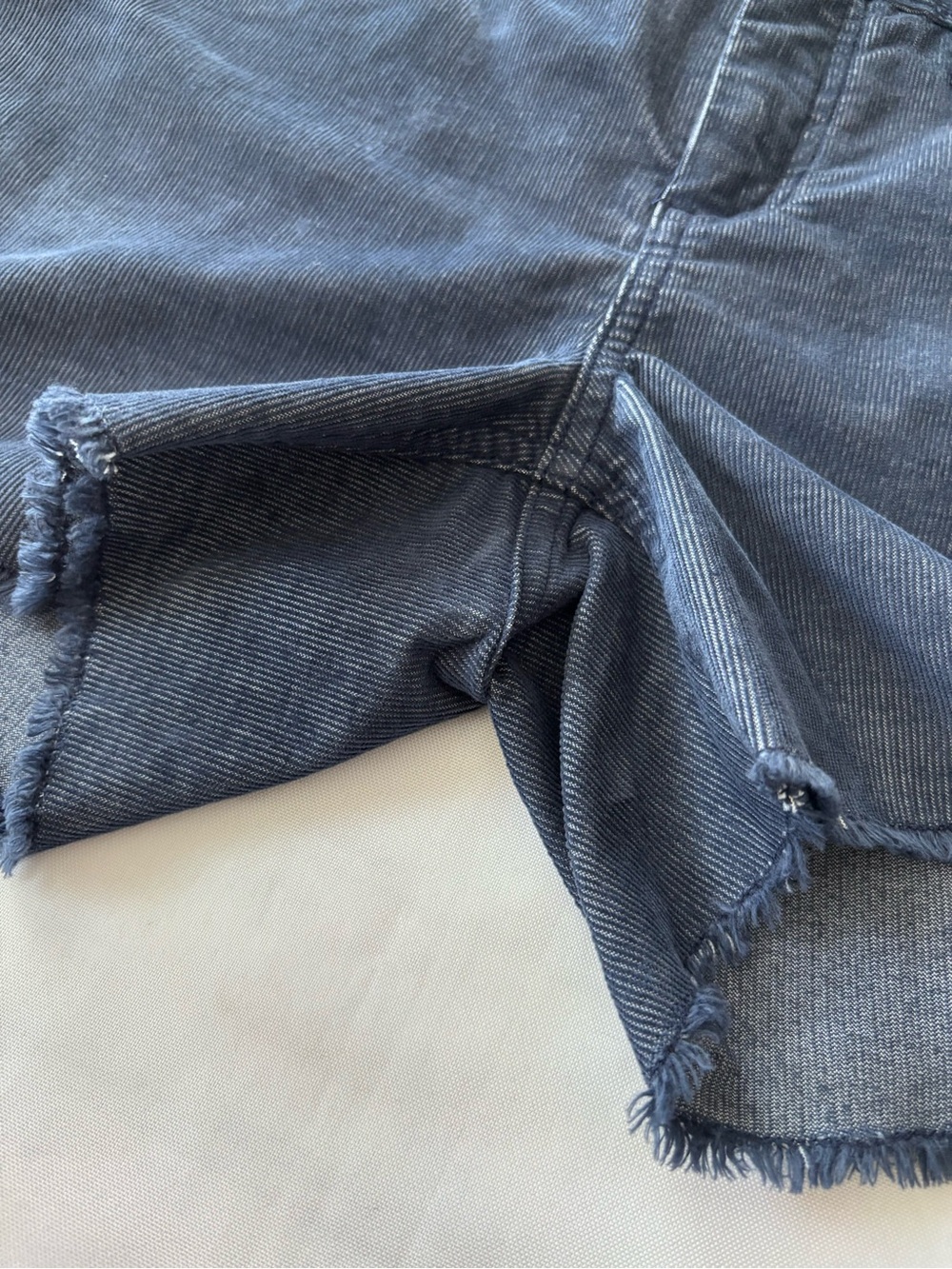 Carve Designs Organic Cotton Corduroy Raw Hem Shorts Women’s Size 8 - Picture 3 of 13